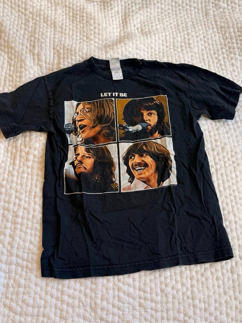 Original The Beatles black and white logo tag band tee
